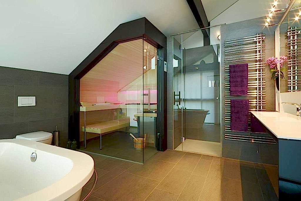 Александра